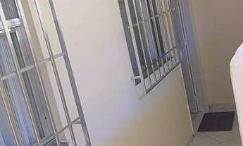 Imagem: Alugo Ótimo Casa de 2 Quartos próximo