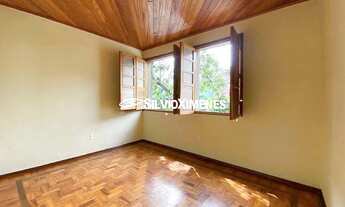 Imagem 3: Casa para alugar com 188m², 7 quartos e 4 vagas