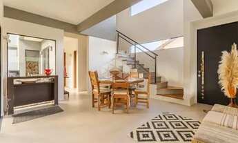 Imagem 6: CASA 4 DORMITÓRIOS SENDO 2 SUÍTES NO BAIRRO RIO TAVARES - FLORIANÓPOLIS/SC