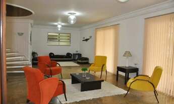 Imagem 6: Imóvel para venda possui 700 metros quadrados com 9 quartos em Centro - Guaratuba - PR