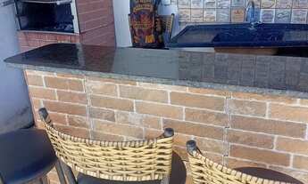 Imagem 6: Agil de casa com piscina