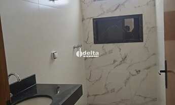 Imagem 6: Casa disponível para venda no bairro Laranjeiras em Uberlândia MG