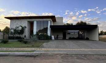 Imagem 2: Portal do Sol Green Casa em Condomínio com 4 Quarto(s) e 8 banheiro(s) à Venda, 615 por R