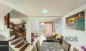 Imagem 7: Casa em Porto Alegre, no bairro Ipanema, com 3 dormitório(s), e 3 banheiros, à v