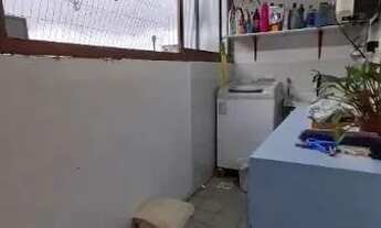 Imagem 7: Casa em Porto Alegre, no bairro Vila Conceição, com 1 dormitório(s), e 1 banheiros, à vend