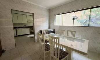 Imagem 7: Casa à venda ou para alugar com 4 quartos, sendo 4 suítes, no condomínio Quinto Andar - 02