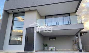 Imagem 6: Excelente Oportunidade ! Sobrado 4 suítes no Condomínio Jardim Veneza