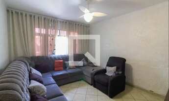 Imagem 2: Casa à Venda - Itaquera, 3 Quartos, 198 m2