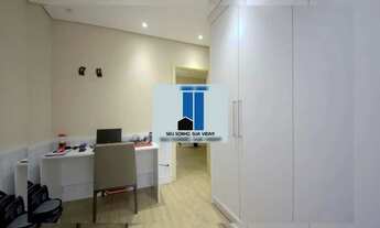 Imagem 4: Casa para Venda em Cotia, GRANJA VIANA, 4 dormitórios, 2 suítes, 3 banheiros, 2 vagas