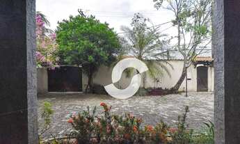 Imagem 7: Casa com 5 dormitórios à venda, 340 m² por R$ 885.000,00 - Itaipu - Niterói/RJ