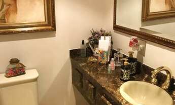 Imagem 5: Apartamento mobiliado com 218m² de área útil, 3 vagas, amplo living, 4 dormitórios, 4 suít