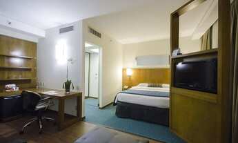 Imagem 7: Flat Estanplaza Berrini, na Av. Luis C. Berrini, prox a Marg Pinheiros e Estação Berrini d