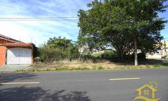 Imagem 3: Terreno - Limpo no bairro Jardim Imperador, 800 metros da praia, Peruíbe-SP