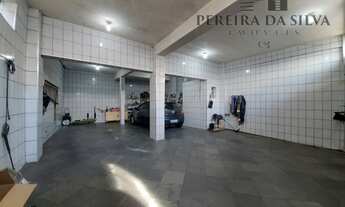 Imagem 2: Sobrado para venda tem 210 metros quadrados com 3 quartos em Jardim São Luís - São Paulo