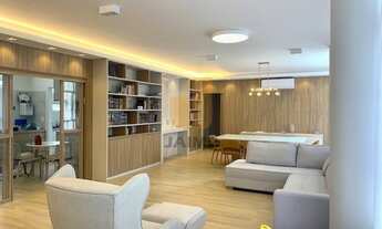 Imagem 3: Apartamento super ilumindado, totalmente reformado, em rua arborizada em Higienópolis!