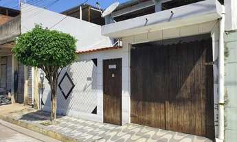 Imagem 2: Casa para Venda em Duque de Caxias, Chácaras Arcampo, 2 dormitórios, 1 suíte, 1 banheiro