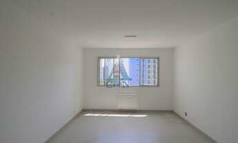 Imagem: 01826 - Apartamento 3 Dorms. (1 Suíte)