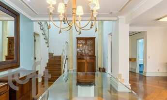 Imagem 6: Apartamento para venda possui 198 metros quadrados com 4 quartos