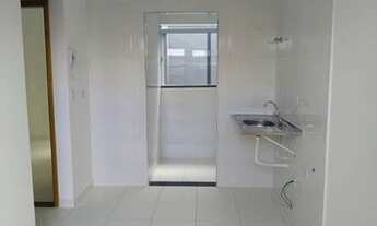 Imagem 5: Apartamento com 2 Quartos e Sacada à Venda, 40 m² por R$ 163.000