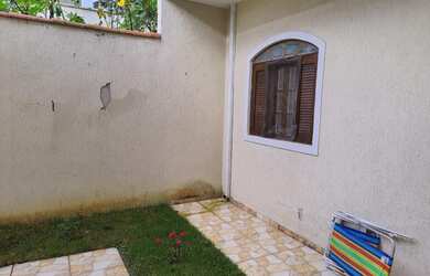 Imagem 5: Casa para venda tem 250 metros quadrados com 2 quartos em Vila Rei - Mogi das Cruzes - SP