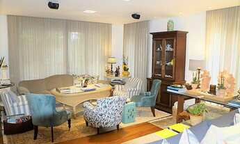 Imagem 2: Casa à venda no Jardim Guedala, 650 m², 3 suítes, 4 vagas