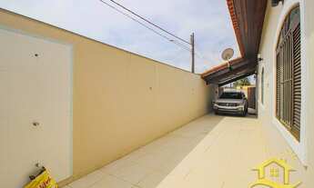 Imagem 3: Casa - Térrea com piscina no bairro Oásis, 0 metros da praia, Peruíbe-SP