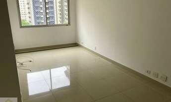 Imagem 3: Lindo !!! Todo reformado com porcelanato!! Local no bre na Vila Mascote