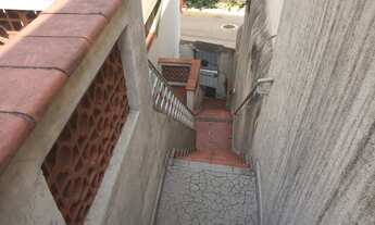 Imagem 2: Casa precisa reforma