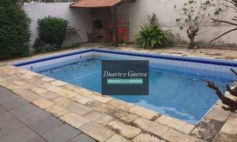 Imagem: Ampla Casa com Piscina, Garagem tipo salão