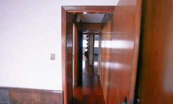 Imagem 2: Amplo, com sacada