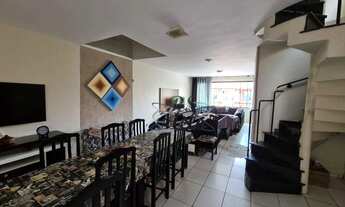 Imagem 2: Sobrado em ótima localização no Parque do Carmo, 4 suítes endo 3 c om 6 vagas de garagem