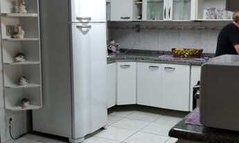 Imagem 7: Casa para venda tem 180 metros quadrados com 3 Dorm, sendo 1 suíte 3 vagas em PQ Guarapir