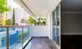 Imagem 4: Apartamento para venda possui 143 metros quadrados com 4 quartos em Moema - São Paulo - SP