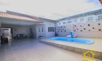 Imagem 2: Casa - Alto no bairro Icaraíba, 800 metros da praia, Peruíbe-SP