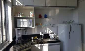 Imagem 4: Apartamento 2qts com armários, 02banhos sendo 1 suite,sala,coz ,area serv. 01 vaga garagem