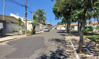 Imagem 3: Casa: 3 Quartos em Lins