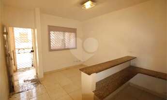 Imagem 2: Casa Comercial em Santana com 1 vaga para locação