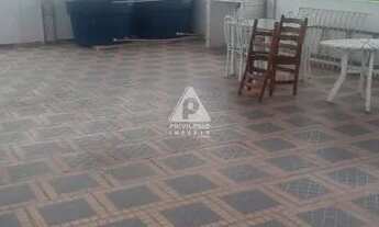 Imagem: Casa de rua à venda, 2 quartos, 1 suíte