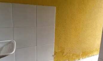 Imagem 3: Casa para aluguel tem 80 metros quadrados com 2 quartos em Barrocão - Itaitinga - CE