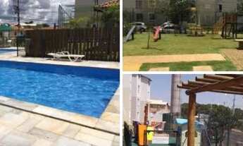 Imagem: Moça, aluguel de quarto