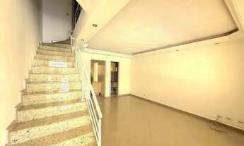 Imagem: Sobrado de 3 Dormitórios, Condomínio Residencial