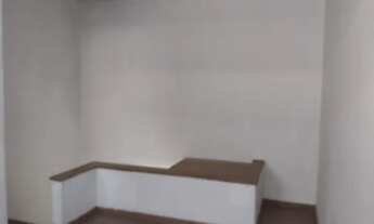 Imagem 7: Frasco Aluga: loja com sobre loja na Galeria Azenha