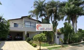 Imagem 2: Casa de Condomínio para venda em Granja Viana de 570.00m² com 3 Quartos, 3 Suites e 4 Gara