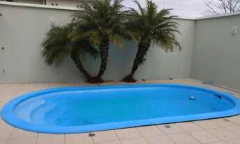 Imagem 3: Casa para aluguel e venda com 285 metros quadrados com 4 quartos.