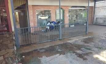 Imagem 2: Casa comercial e residencial