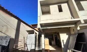 Imagem: Casa geminada à venda no Bairro Planalto!