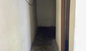 Imagem 5: Aluga-se casa tipo kit net , 5 minutos andando pra o shopping Caruaru