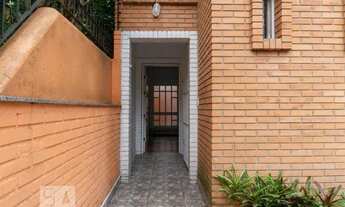 Imagem: Sobrado para venda tem 90 metros quadrados