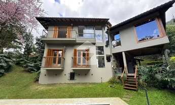 Imagem 4: Casa para venda com 3 quartos, 1408m² - Araras - Petrópolis/RJ