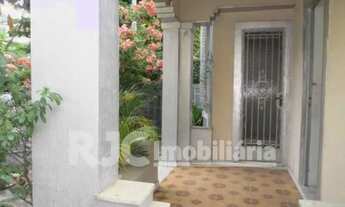 Imagem 2: Casa de 260 metros quadrados no bairro Grajaú com 5 quartos